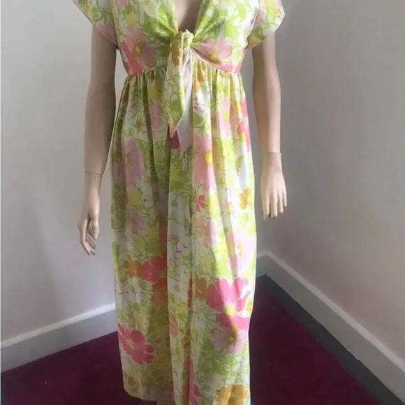 1970s Vintage "Eyeful" Sateen Pastel Floral Maxi Dress Medium / Large - Picture 2 of 11